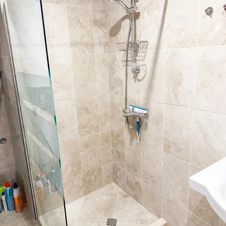 Apartman Queen's Lounge